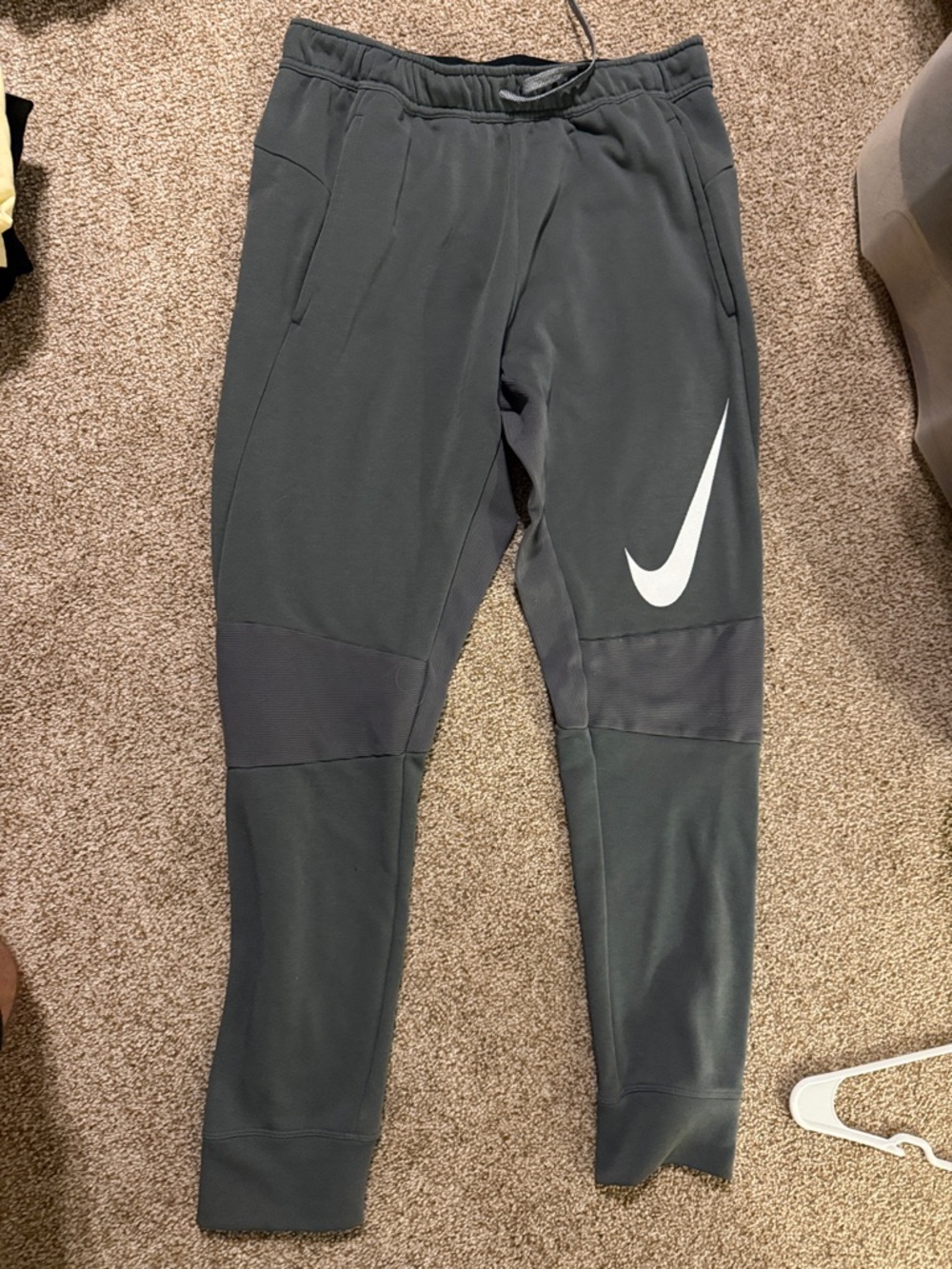 Nike' Gray Dri-FIT Athletic Jogger Pants